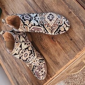American eagle outfitters ankle boots